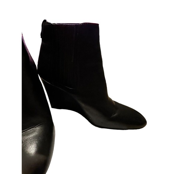 Sam Edelman Women Chelsea Boots Black Leather Pull On Size 7 Medium Wedge Heel - Picture 2 of 16